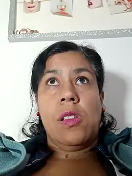 Molly newman6 online show from 03.02.25