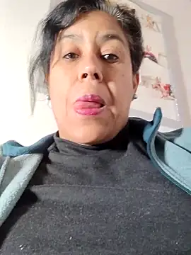 Molly newman6 online show from 03.15.25