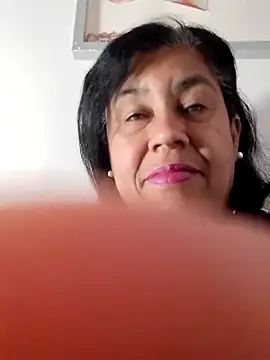 Molly newman6 online show from 03.18.25