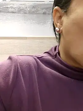 Molly newman6 online show from 11.30.25