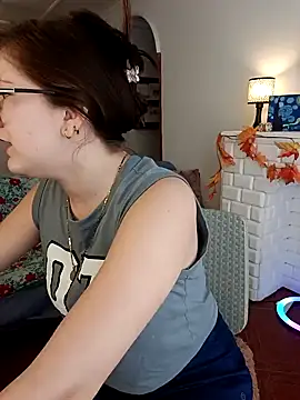 HunnyyLove online show from 01.27.25