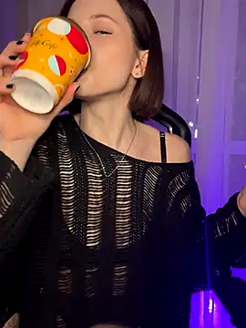 Snapshot of Camilla_Railian chatting on 12.07.24 Camilla Railian online show from 12.07.24