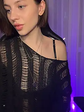 Snapshot of Camilla_Railian chatting on 12.07.24 Camilla Railian online show from 12.07.24