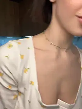 Snapshot of Camilla_Railian chatting on 01.13.25 Camilla Railian online show from 01.13.25