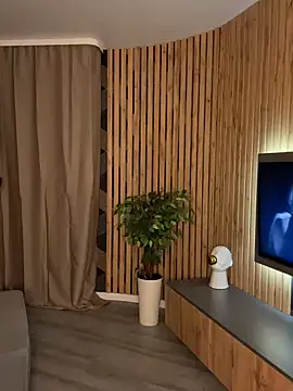 Snapshot of Camilla_Railian chatting on 01.25.25 Camilla Railian online show from 01.25.25