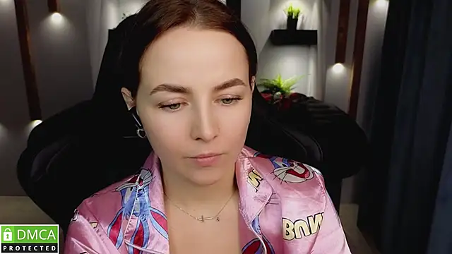 Snapshot of Mira_Mermayd chatting on 01.04.25 Mira Mermayd online show from 01.04.25