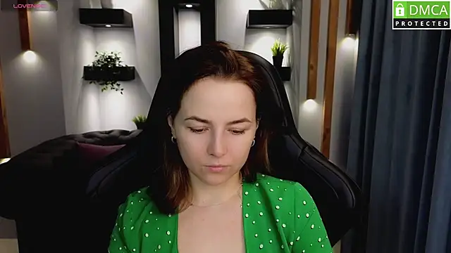 Snapshot of Mira_Mermayd chatting on 02.27.25 Mira Mermayd online show from 02.27.25