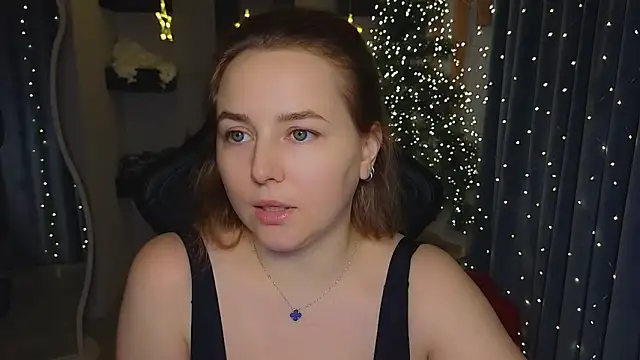 Mira Mermayd online show from 12.15.25