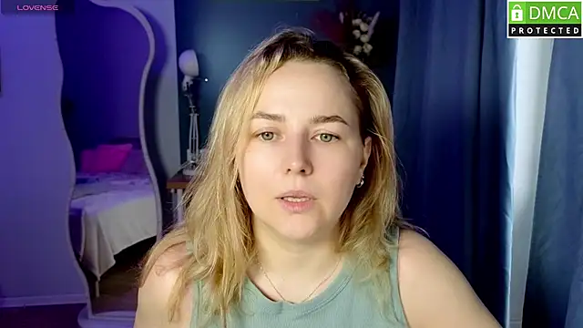 Snapshot of Mira_Mermayd chatting on 05.21.26 Mira Mermayd online show from 05.21.26