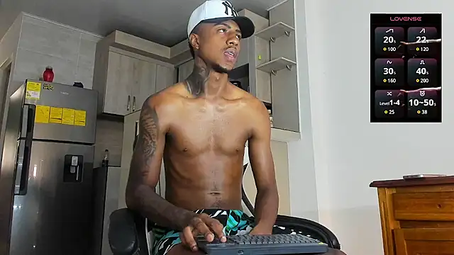 YeremiBrowm online show from 10.31.25