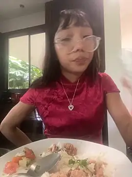 Karmakuro online show from 10.29.25