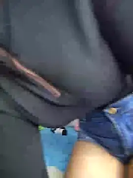 Snapshot of amycute_ chatting on 01.15.25 amycute online show from 01.15.25