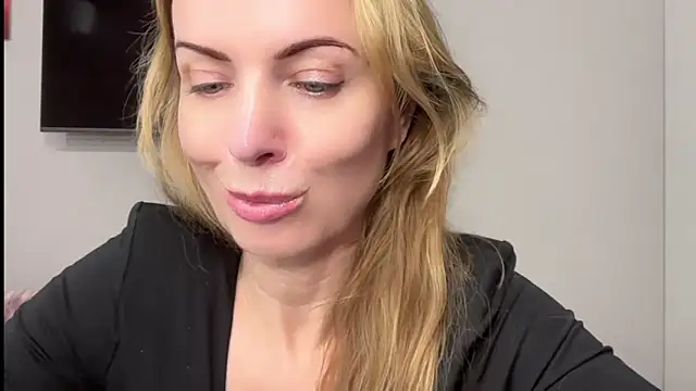 RachellAmazing online show from 02.09.25