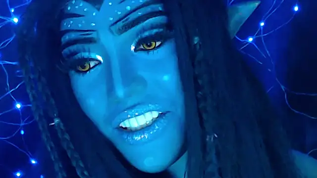 Snapshot of xPATRICIA_ARDEN_AVATAR chatting on 10.19.25 xPATRICIA ARDEN AVATAR online show from 10.19.25