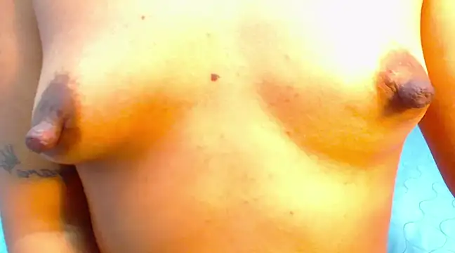 Snapshot of Amy_Ronan chatting on 12.07.24 Amy Ronan online show from 12.07.24