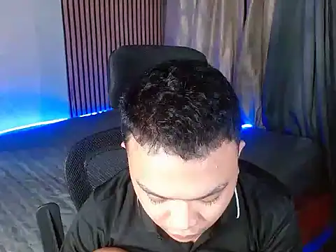 xsweetasian69x online show from 01.15.25