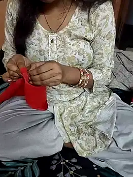 Snapshot of Diya_143 chatting on 04.04.26 Diya 143 online show from 04.04.26