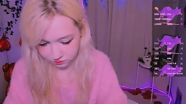 Snapshot of IrmaBell chatting on 02.13.25 IrmaBell online show from 02.13.25