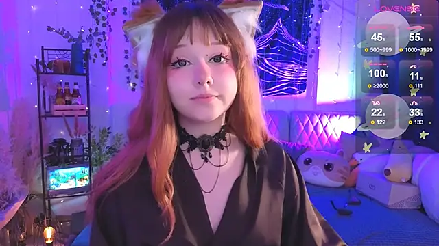 Snapshot of IrmaBell chatting on 12.05.25 IrmaBell online show from 12.05.25