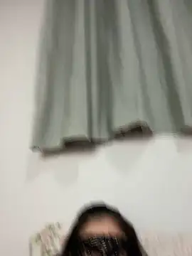 Emmabee123 online show from 02.04.26