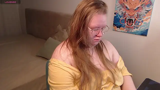 Ann Muna online show from 01.12.25