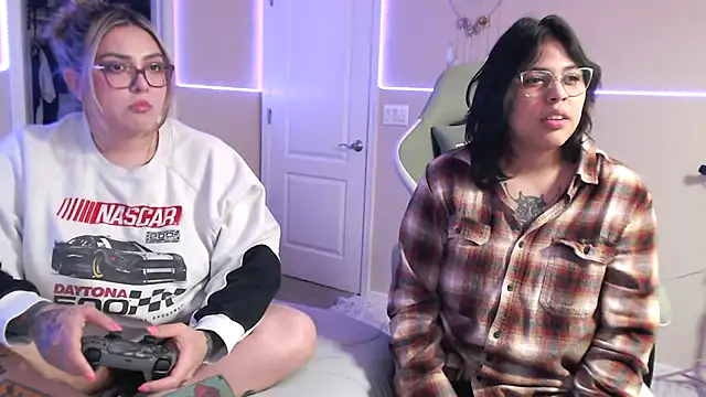 nativepumpkin95 online show from 02.11.25