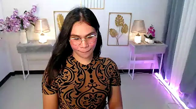 Snapshot of Asian_flabby chatting on 12.26.24 Asian flabby online show from 12.26.24