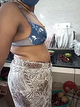 Tamil-hotwife online show from 02.09.26