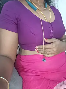 Snapshot of Tamil-hotwife chatting on 06.09.26 Tamil-hotwife online show from 06.09.26
