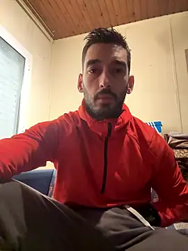 Snapshot of dk2995 chatting on 12.02.24 dk2995 online show from 12.02.24