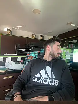 Snapshot of dk2995 chatting on 01.06.25 dk2995 online show from 01.06.25