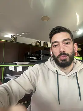 Snapshot of dk2995 chatting on 01.08.25 dk2995 online show from 01.08.25