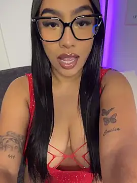 Sara mocca  online show from 04.01.26