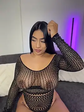 Sara mocca  online show from 04.16.26