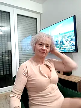 Hot Ann52 online show from 02.13.25