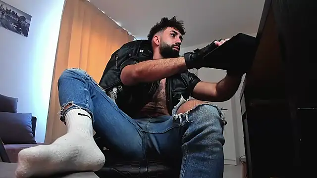 liamaesthetic online show from 03.17.26