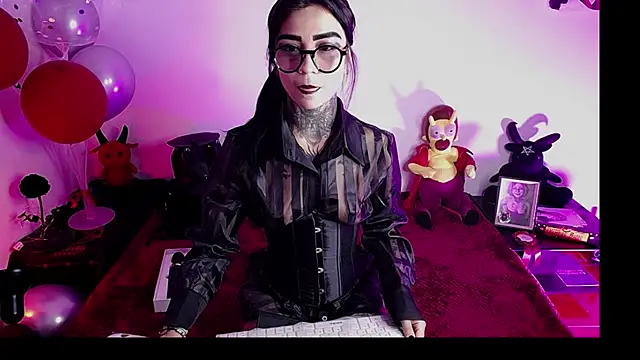 Snapshot of Ardat_Lili69 chatting on 06.20.26 Ardat Lili69 online show from 06.20.26