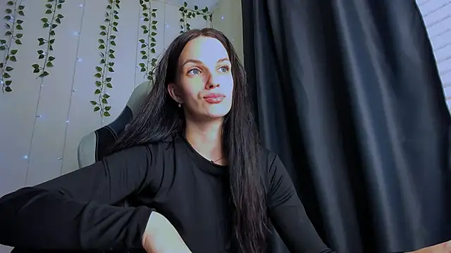 KarlaSim online show from 10.21.25