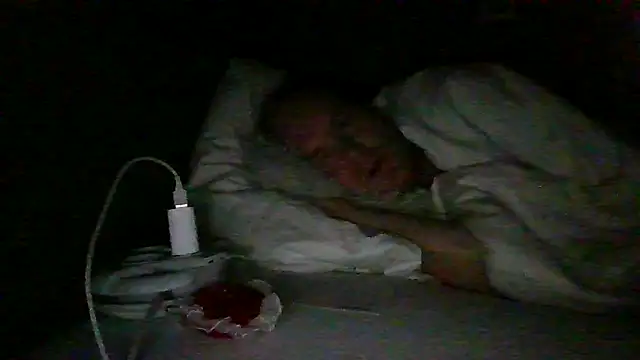 Snapshot of Janssen88 chatting on 11.26.25 Janssen88 online show from 11.26.25