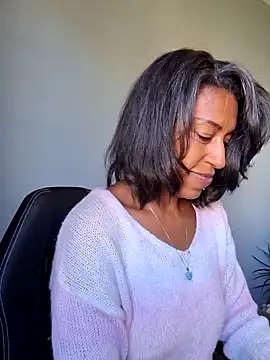 Goldenlace online show from 01.13.25