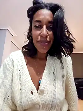 Goldenlace online show from 01.18.25