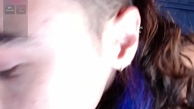 Snapshot of mercurio_hot chatting on 10.21.25 mercurio hot online show from 10.21.25