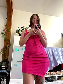 Daisy Michto Officiel online show from 12.06.24