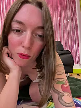 Daisy Michto Officiel online show from 02.13.25