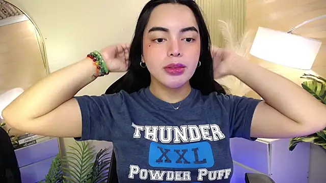 HotstuffCherrySummer online show from 01.20.25