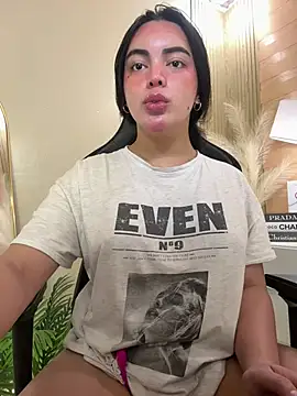 HotstuffCherrySummer online show from 01.22.25