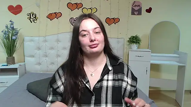 Snapshot of MilanaPrice chatting on 03.11.25 MilanaPrice online show from 03.11.25