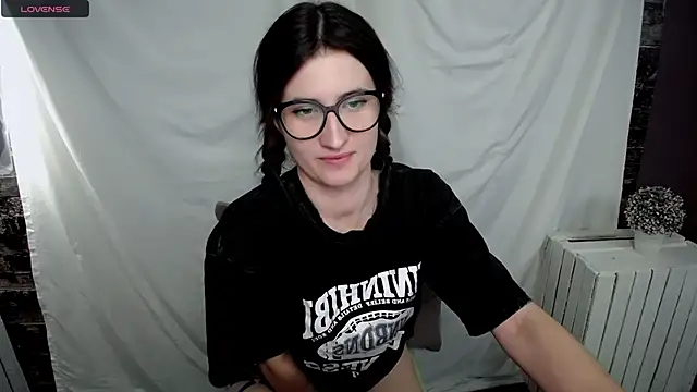 Snapshot of MaryEm976 chatting on 01.20.25 MaryEm976 online show from 01.20.25