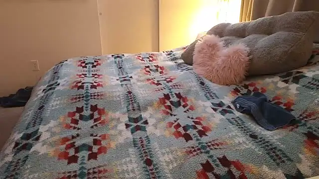 Snapshot of JESS_LOVES chatting on 02.07.25 JESS LOVES online show from 02.07.25