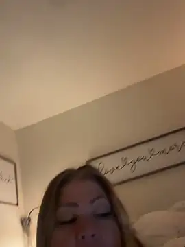 JESS LOVES online show from 02.08.26